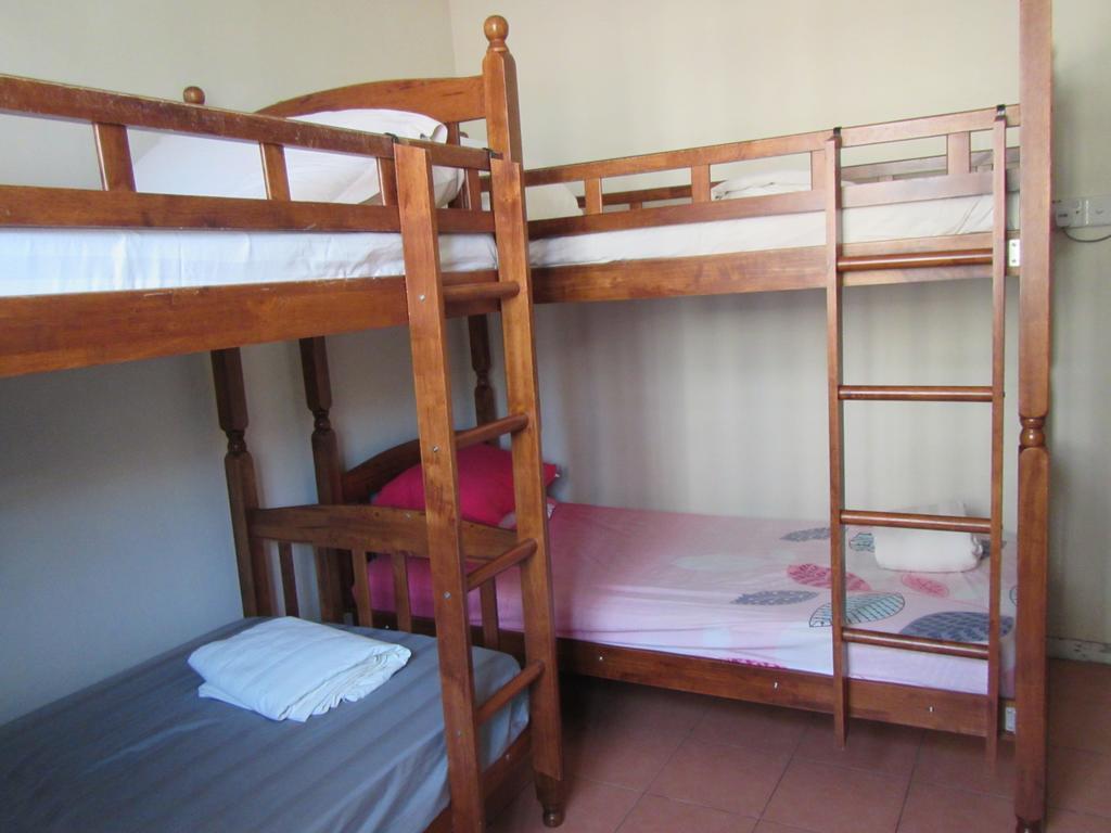 Sensi Backpackers Hostel Kota Kinabalu Eksteriør bilde